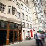 Luxury Suites Cathedral By Rikas Hotels